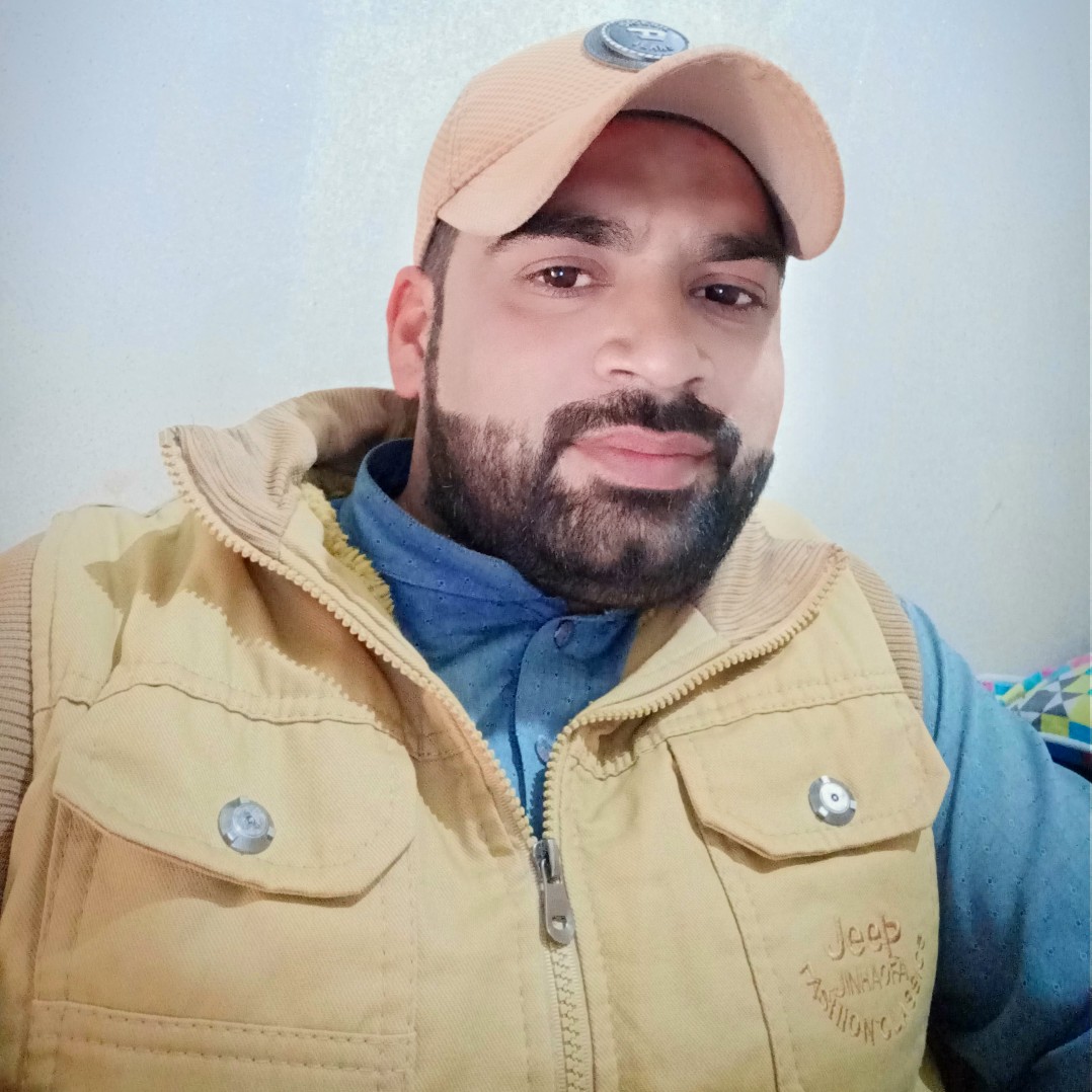 Abbas Raza 